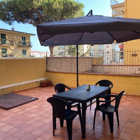 Casa Tiberio Apartment Torre del Greco Bagian luar foto